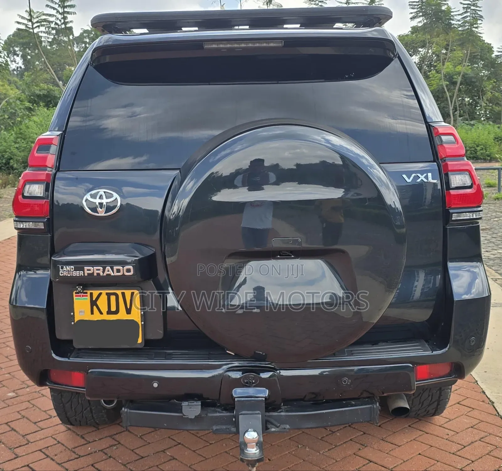 Toyota Land Cruiser Prado 2010 Black