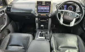 Toyota Land Cruiser Prado 2010 Black