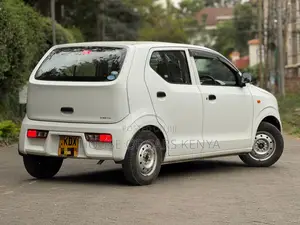 Suzuki Alto 2019 White