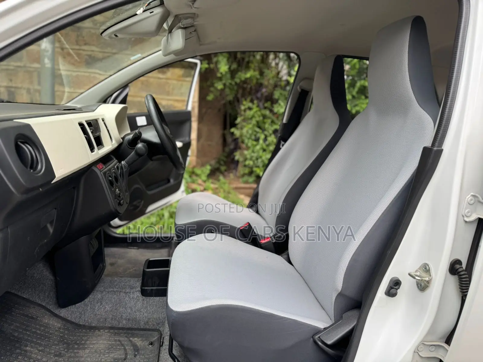 Suzuki Alto 2019 White