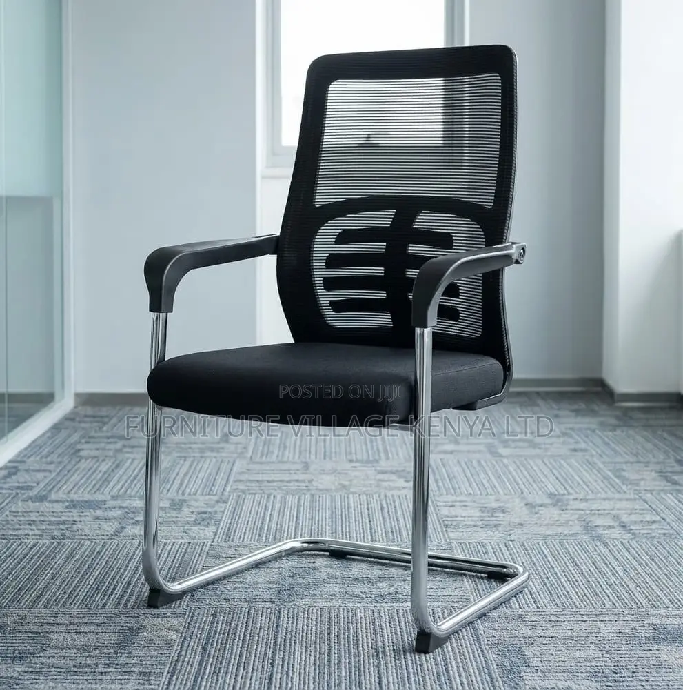 Ergonomic Mesh Visitor Chair