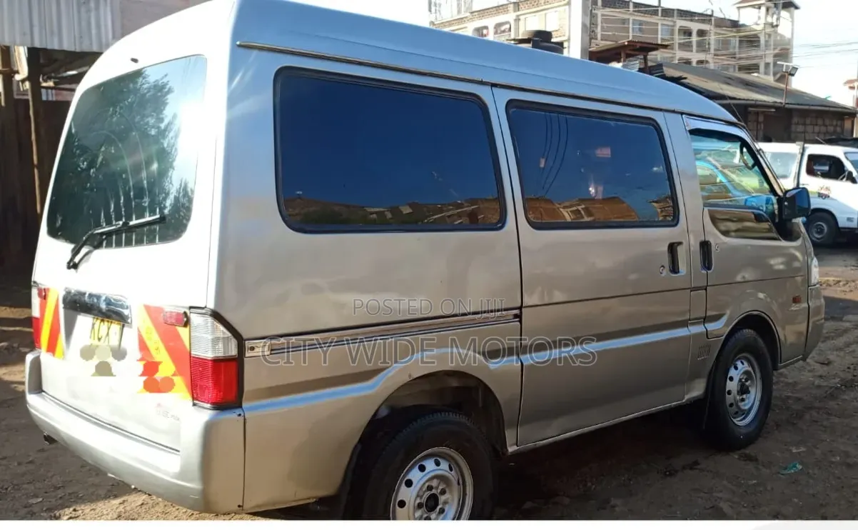 Mazda Bongo 2013 Silver
