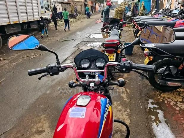 Bajaj Boxer 150 UG 2025 Red - thumbnail 2