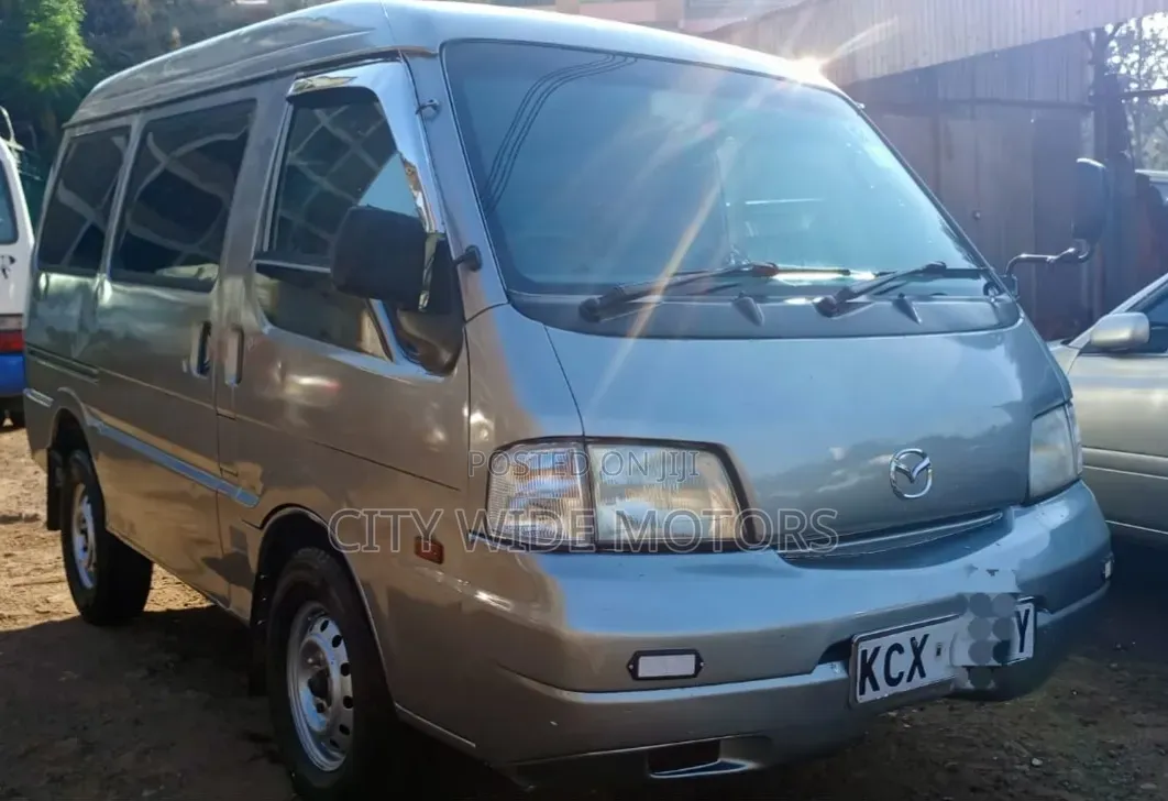 Mazda Bongo 2013 Silver