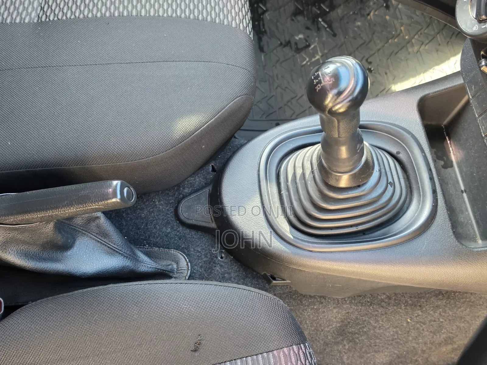 Toyota Hilux 2019 Silver