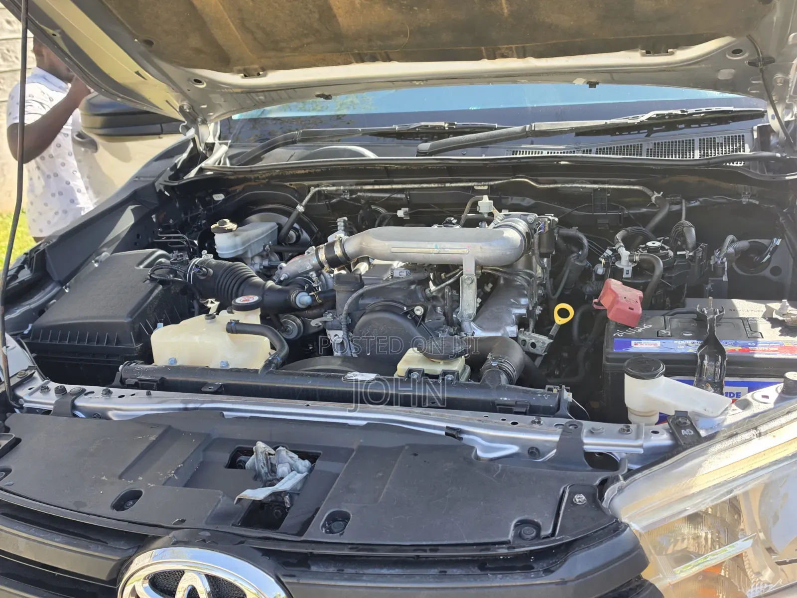 Toyota Hilux 2019 Silver