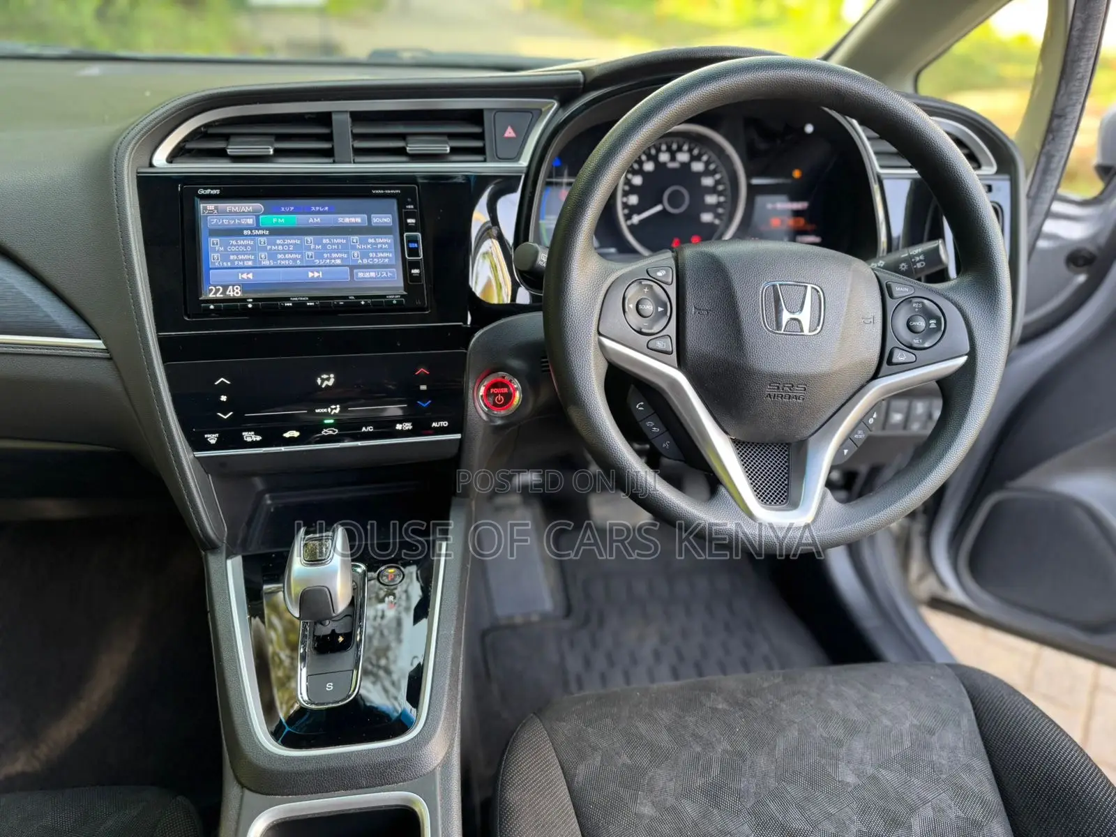 Honda Fit Shuttle 2019 Silver