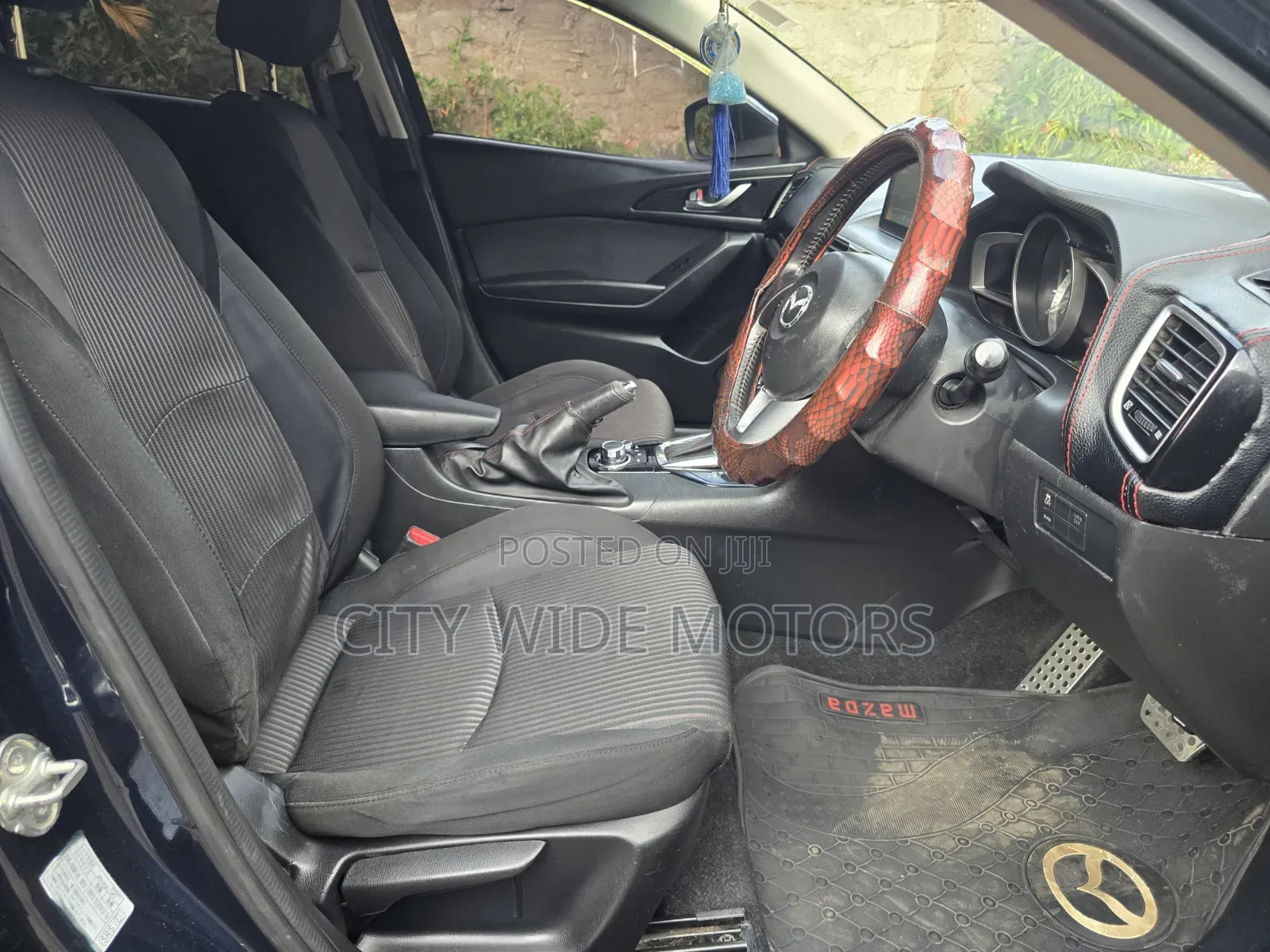 Mazda Axela SV Premium 2014 Blue