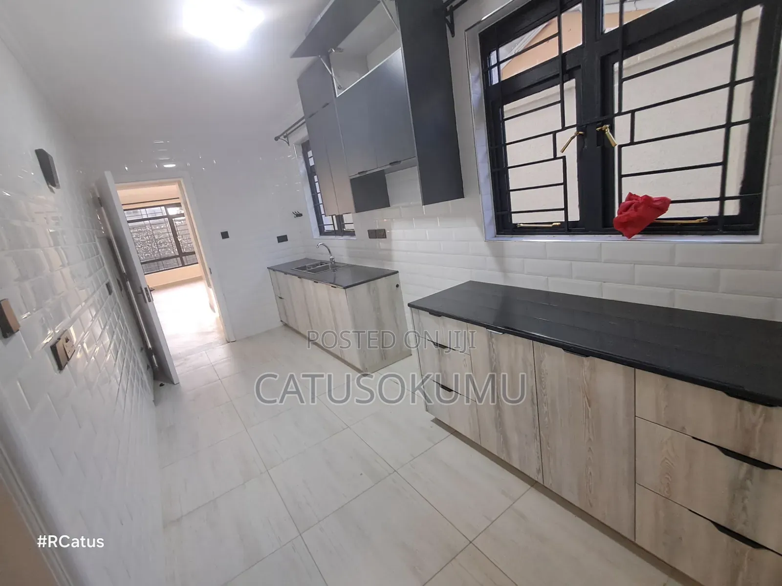 5bdrm Maisonette in Syokimau, Gateway Mall Area for rent