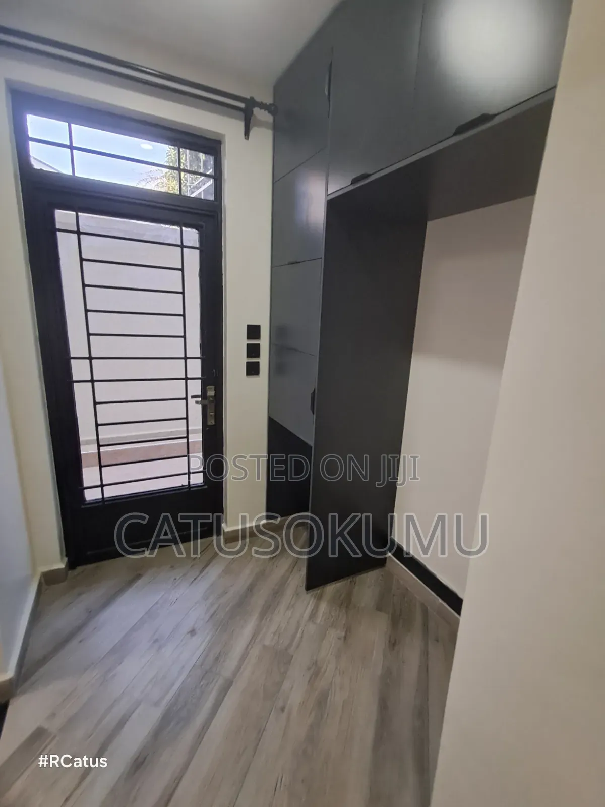 5bdrm Maisonette in Syokimau, Gateway Mall Area for rent