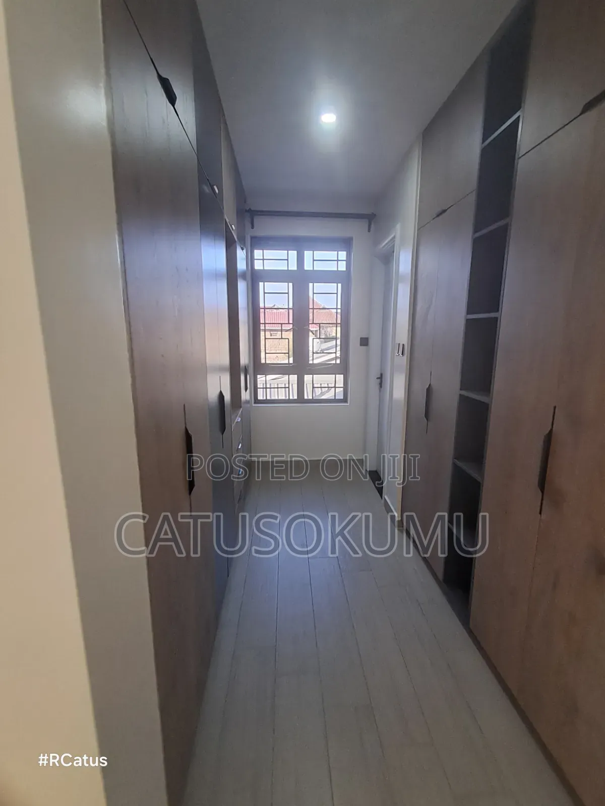5bdrm Maisonette in Syokimau, Gateway Mall Area for rent