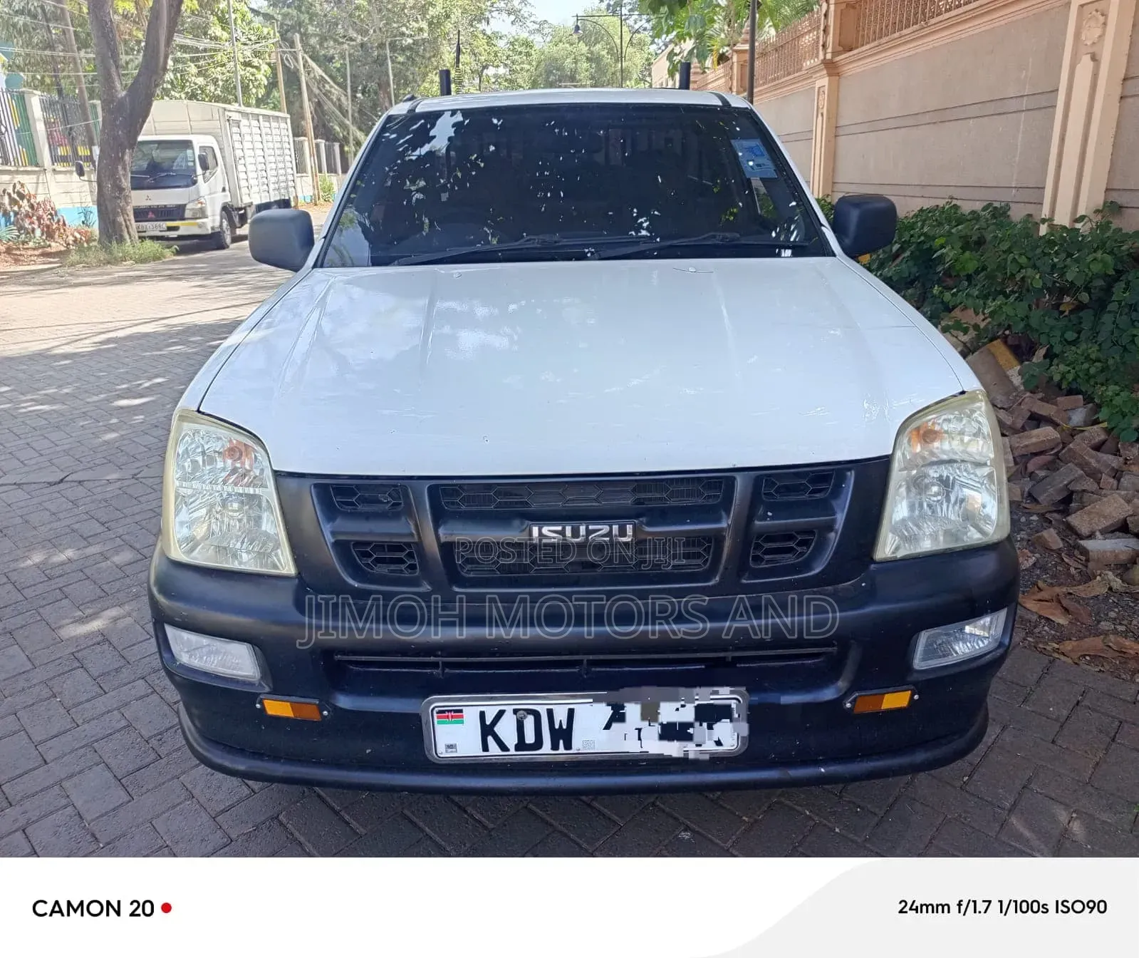 Isuzu D-MAX 2009 White