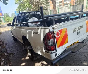 Isuzu D-MAX 2009 White