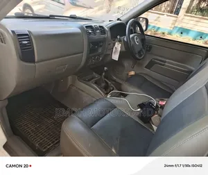 Isuzu D-MAX 2009 White