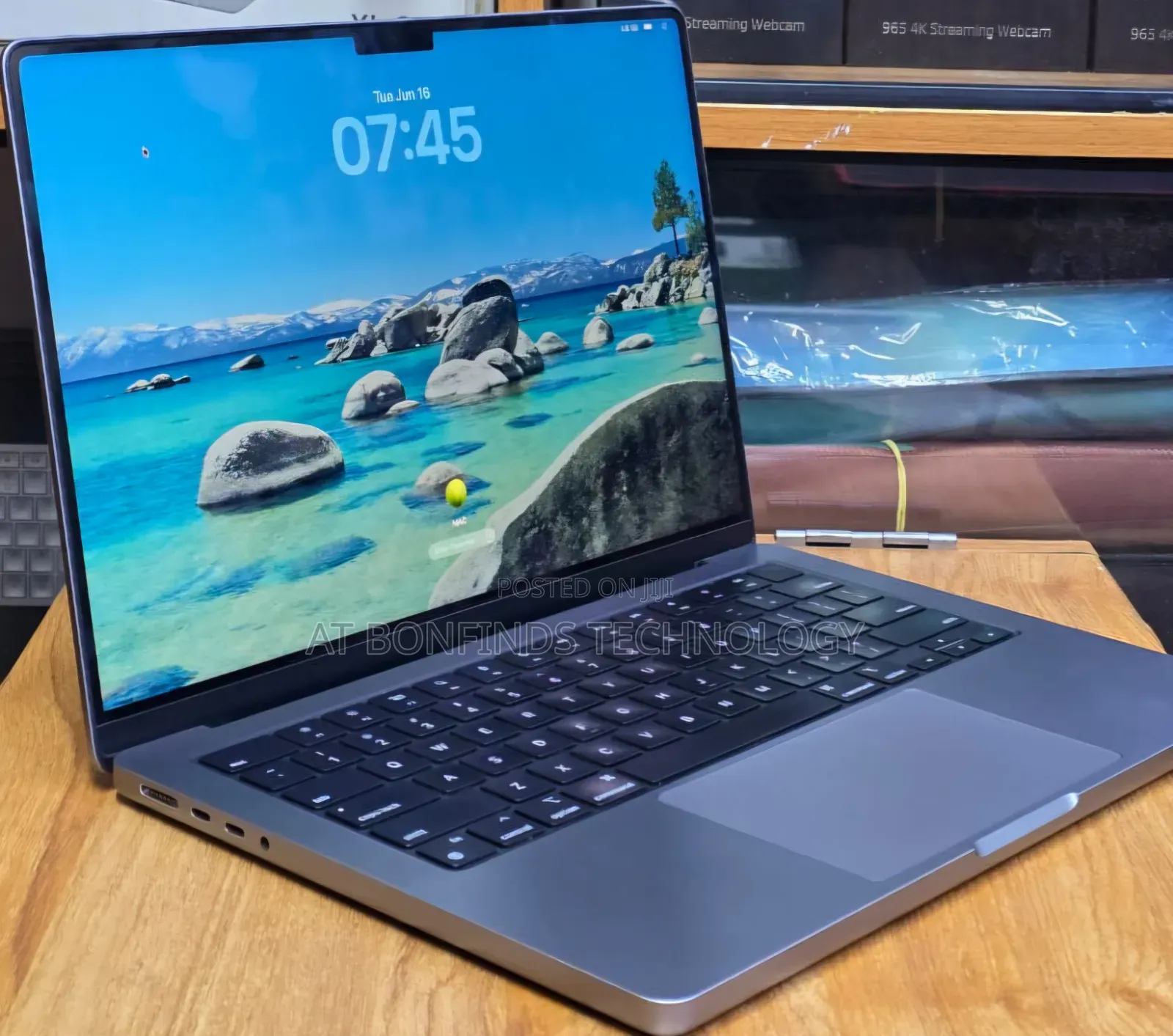 Laptop Apple MacBook Pro 2023 M3 8GB Apple M3 SSD 512GB