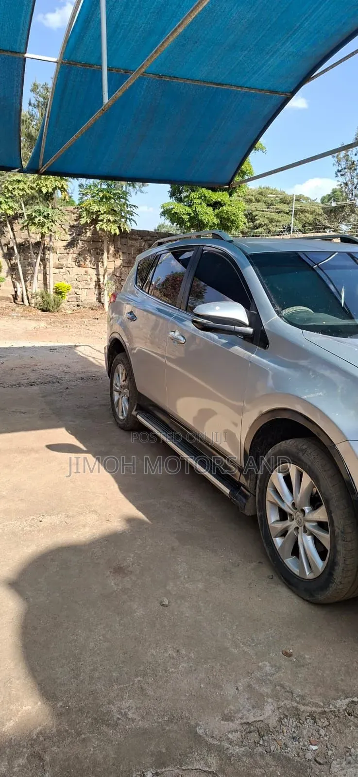 Toyota RAV4 2011 Silver