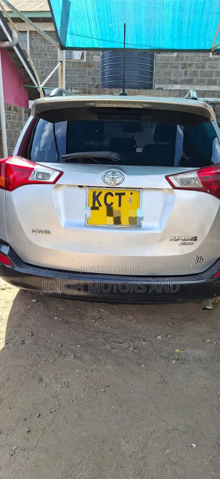Toyota RAV4 2011 Silver
