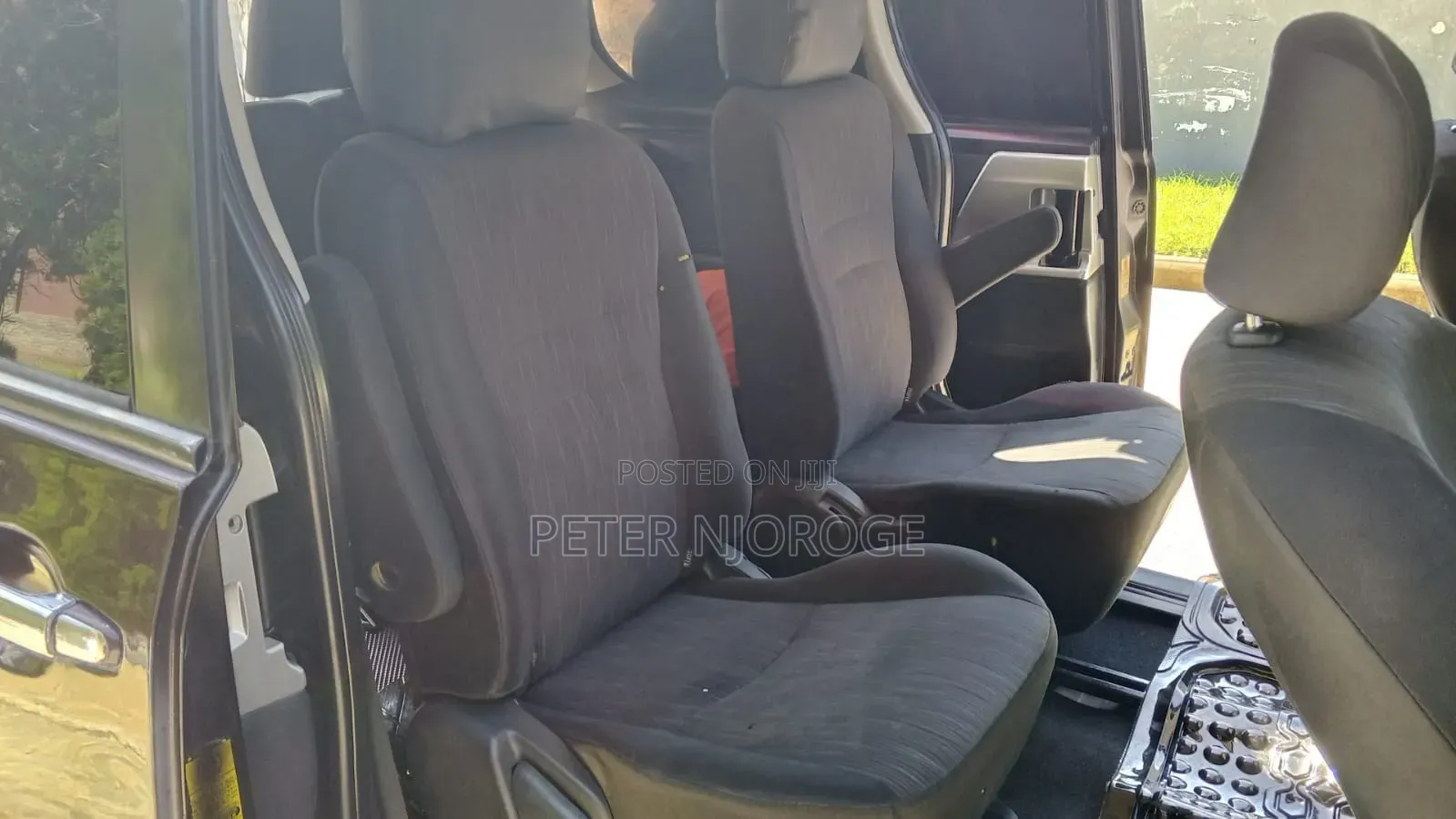 Toyota Voxy 2011 Maroon