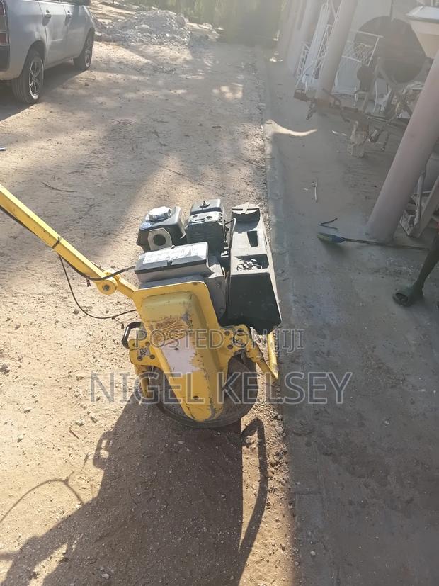 Bomag 55e Roller 2014 - thumbnail 3
