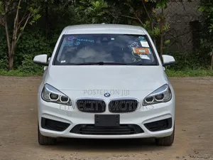 BMW 218i 2018 Pearl