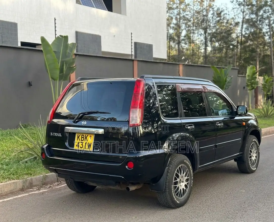 Nissan X-Trail 2.0 2003 Black