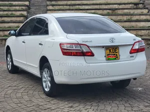 Toyota Premio 2013 White