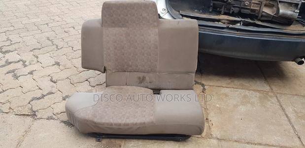 Land Rover Discovery 1 Boot Seats.