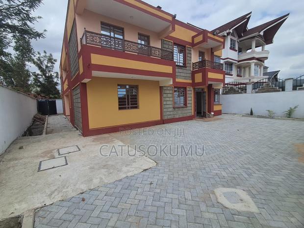 6bdrm Maisonette in Syokimau, Gateway Mall Area for rent