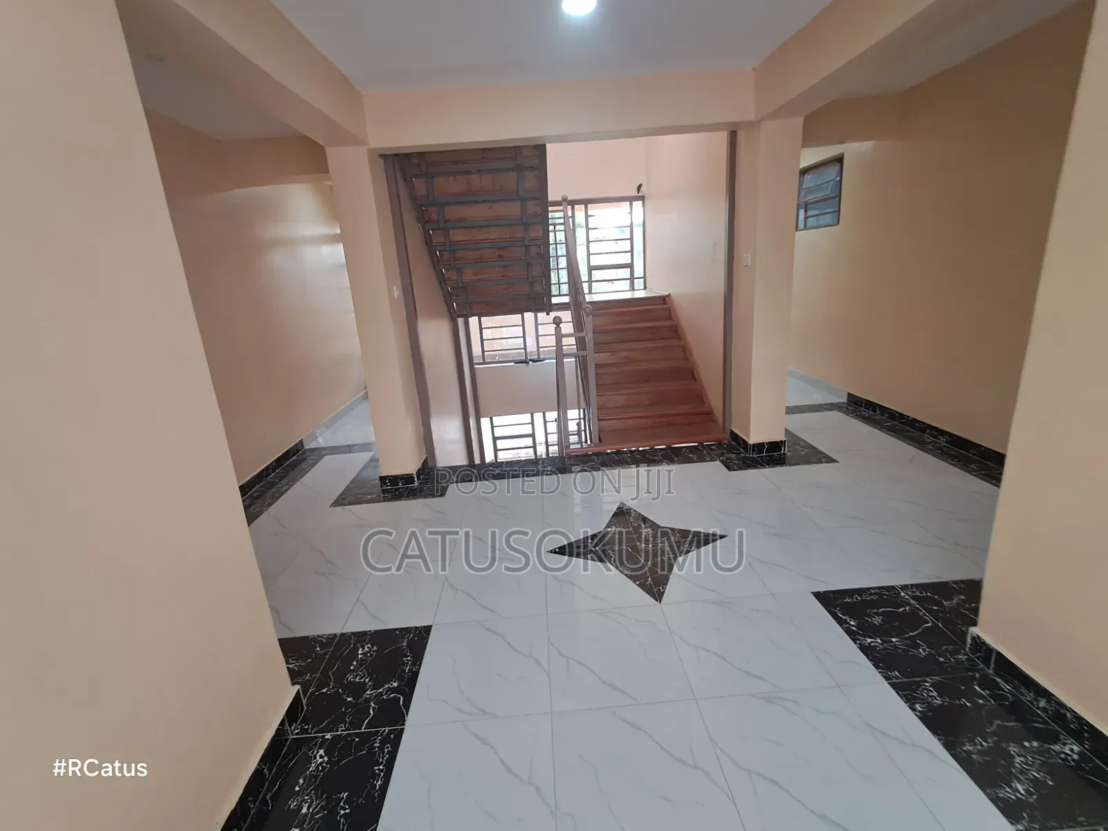 6bdrm Maisonette in Syokimau, Gateway Mall Area for rent