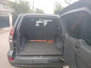Toyota Land Cruiser Prado 2004 Blue
