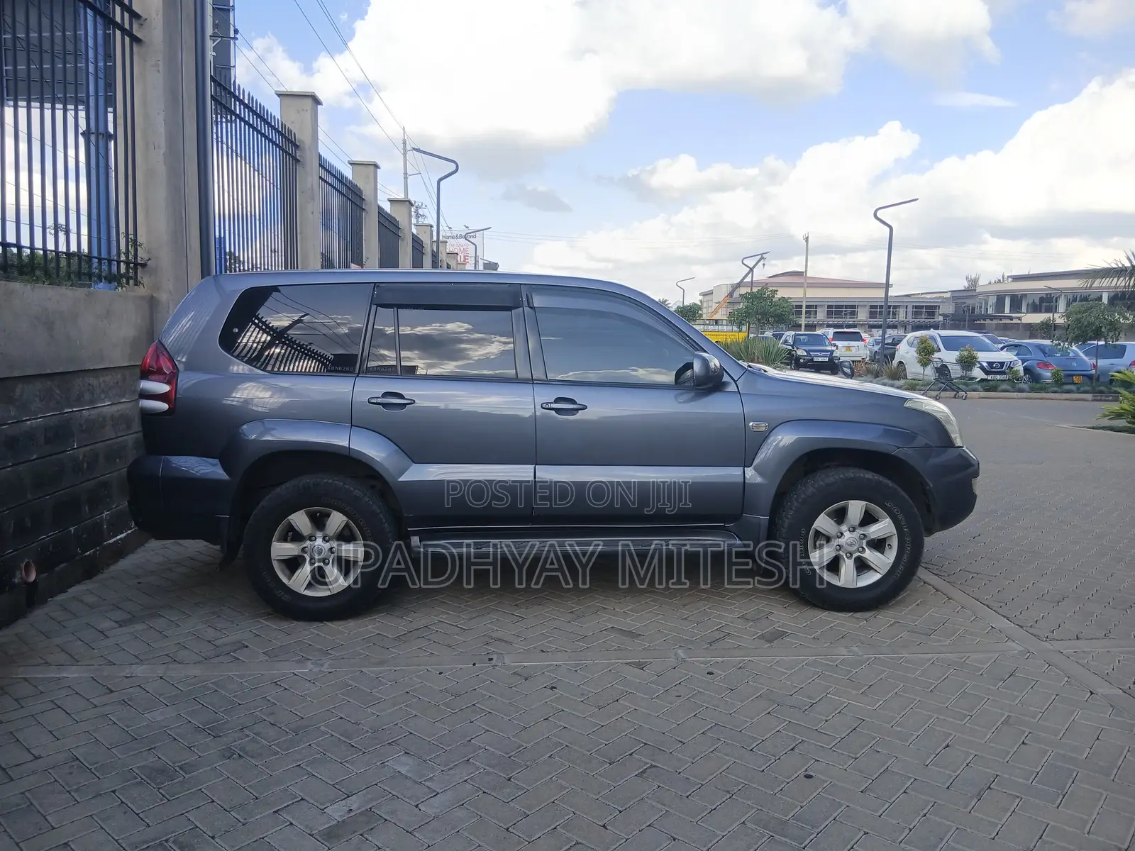 Toyota Land Cruiser Prado 2004 Blue