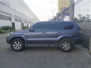 Toyota Land Cruiser Prado 2004 Blue