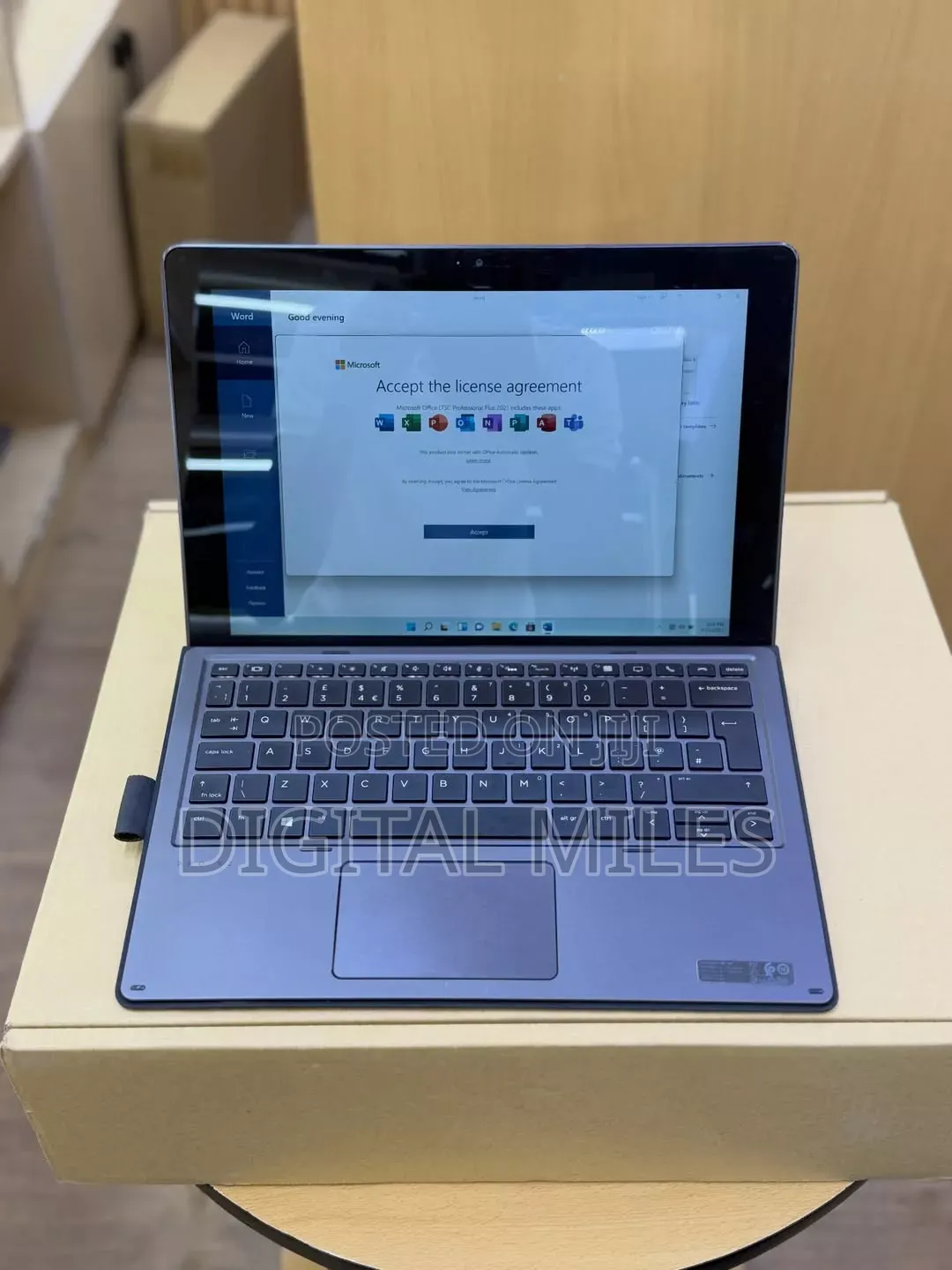 Laptop HP Elite X2 1012 8GB Intel Core i5 SSD 256GB
