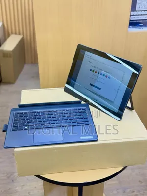 Laptop HP Elite X2 1012 8GB Intel Core i5 SSD 256GB