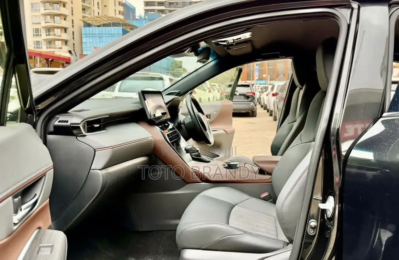Toyota Harrier 2020 Black