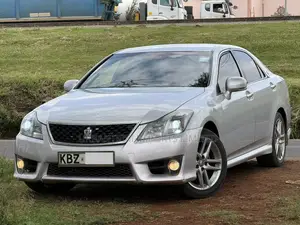 Toyota Crown 2009 Silver