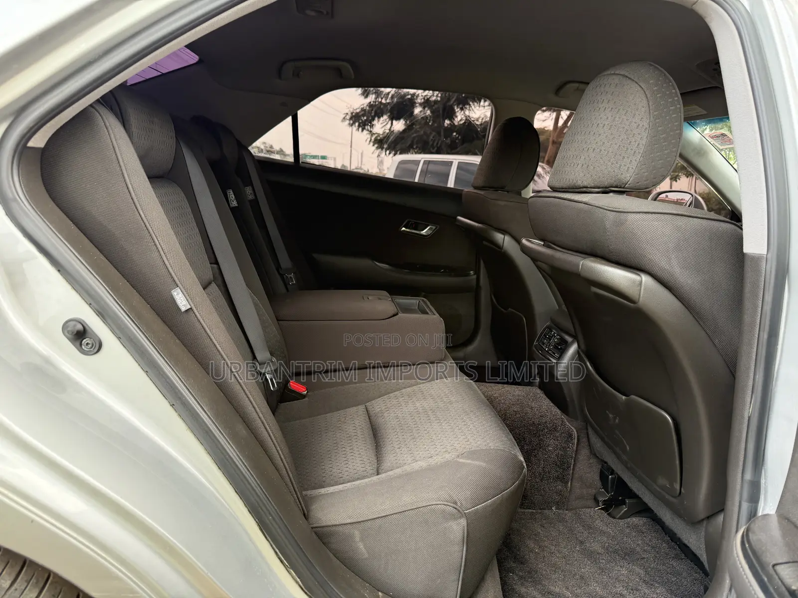 Toyota Crown 2009 Silver