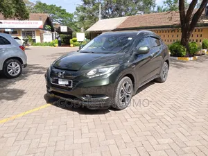 Honda Vezel 2016
