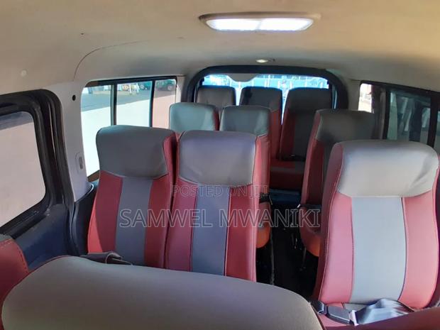Toyota HiAce 2015 Brown - thumbnail 6