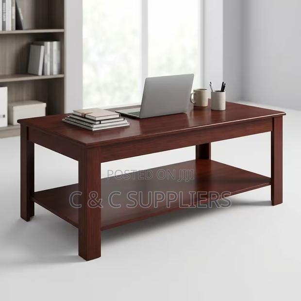 Executive Mahogany Coffee Table. - thumbnail 2