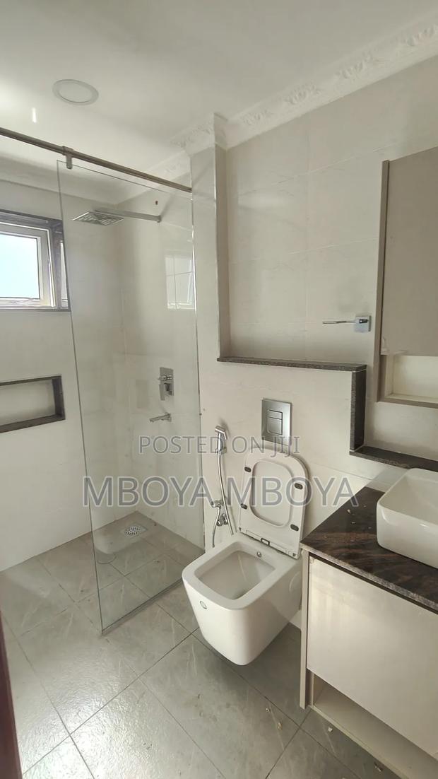 3bdrm Apartment in Parklands for rent - thumbnail 3