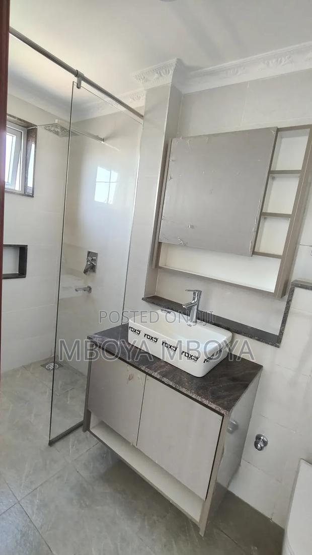 3bdrm Apartment in Parklands for rent - thumbnail 10
