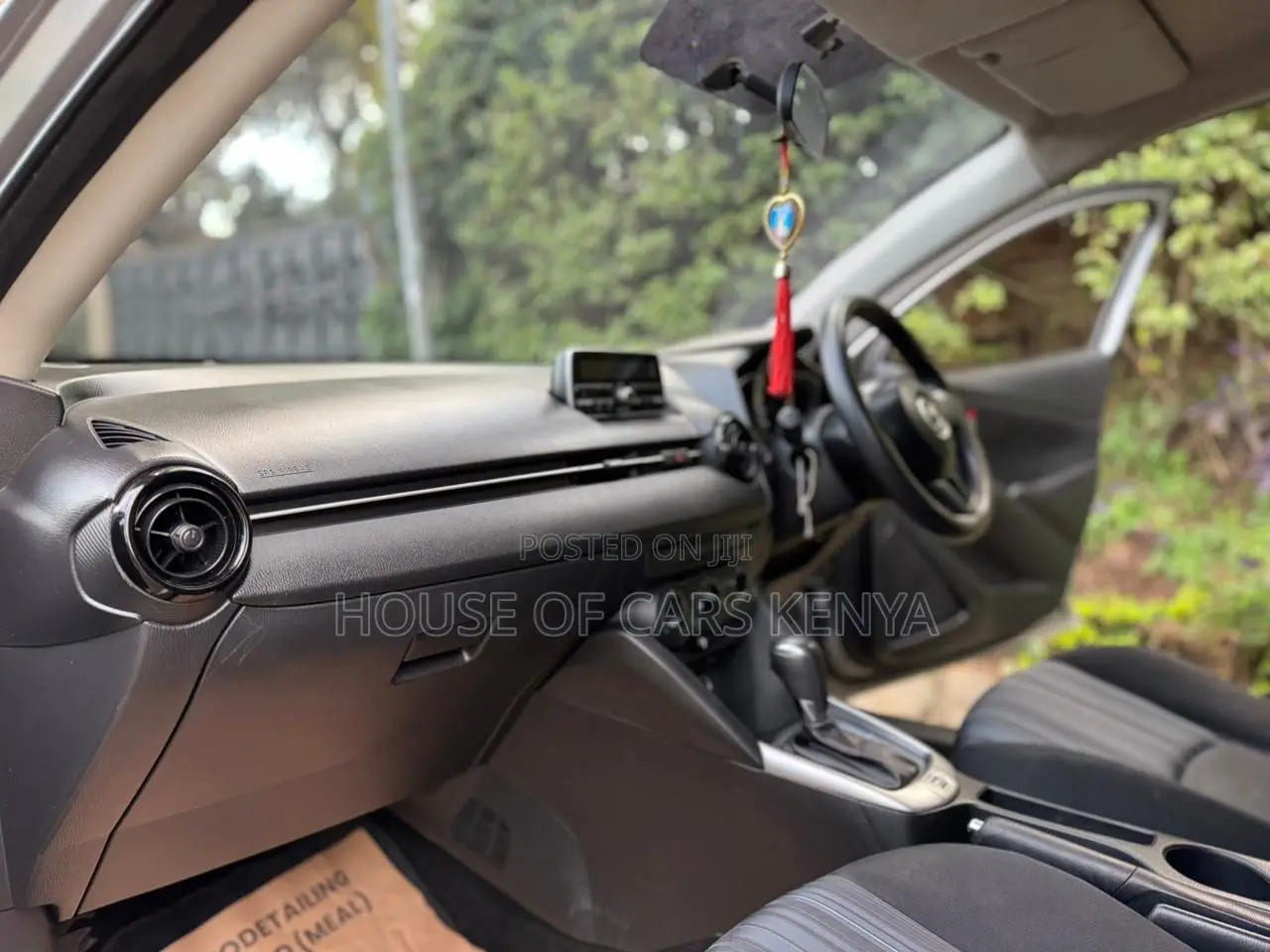 Mazda Demio 2017 Silver