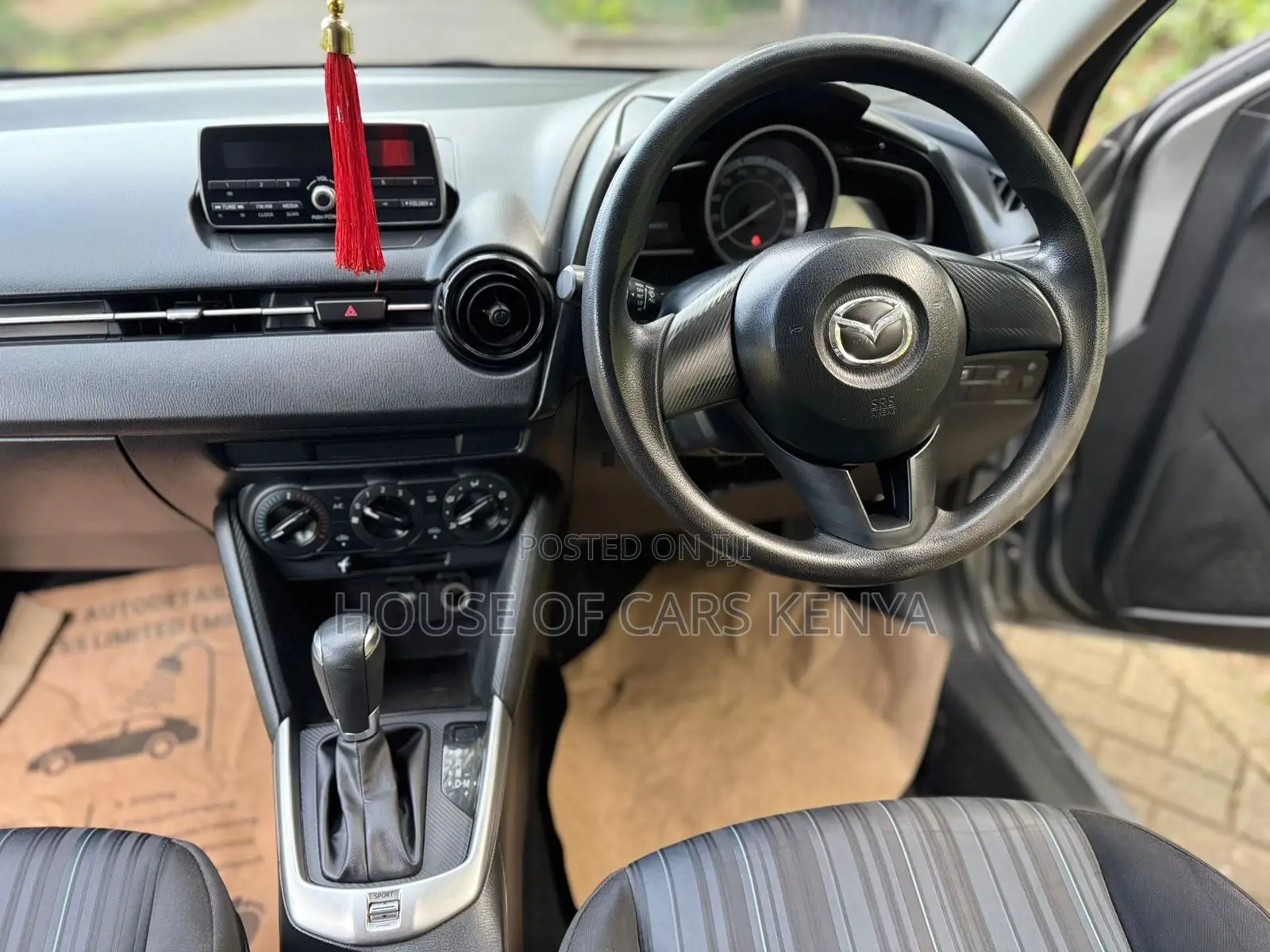 Mazda Demio 2017 Silver