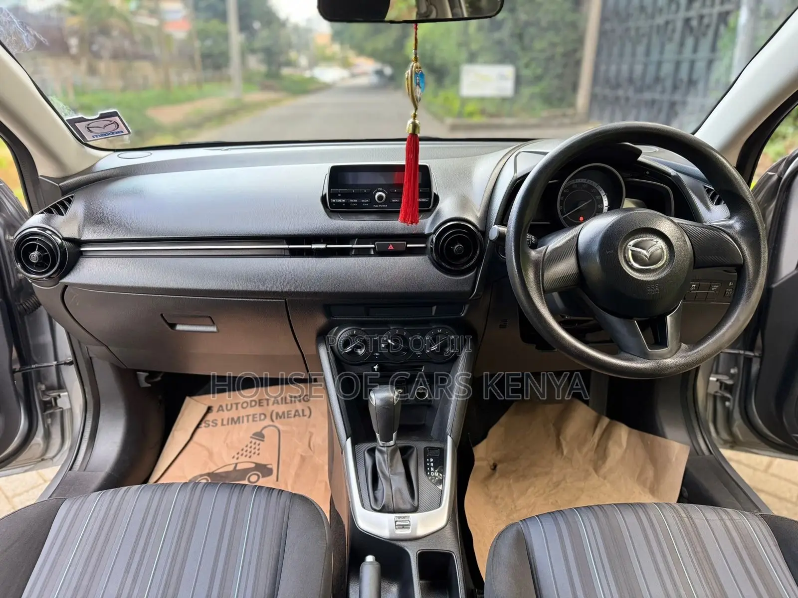 Mazda Demio 2017 Silver
