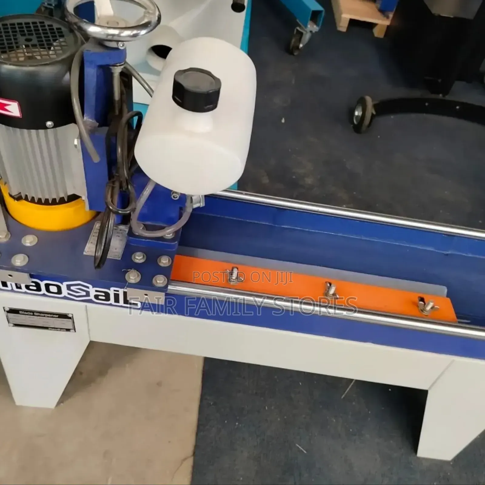 Blade Sharpener Machine