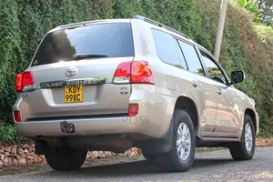 Toyota Land Cruiser 2014 Beige