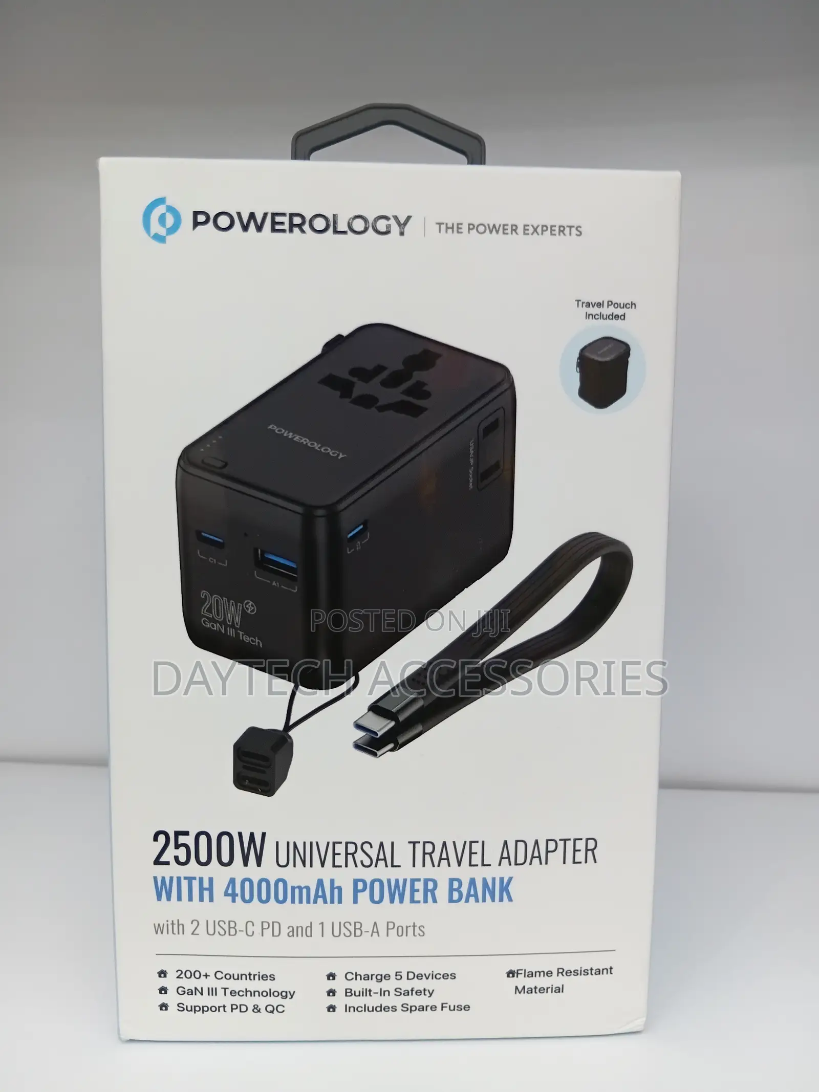 Powerology 2500w Universal Travel Adapter Built-in 4000mah Power Bank