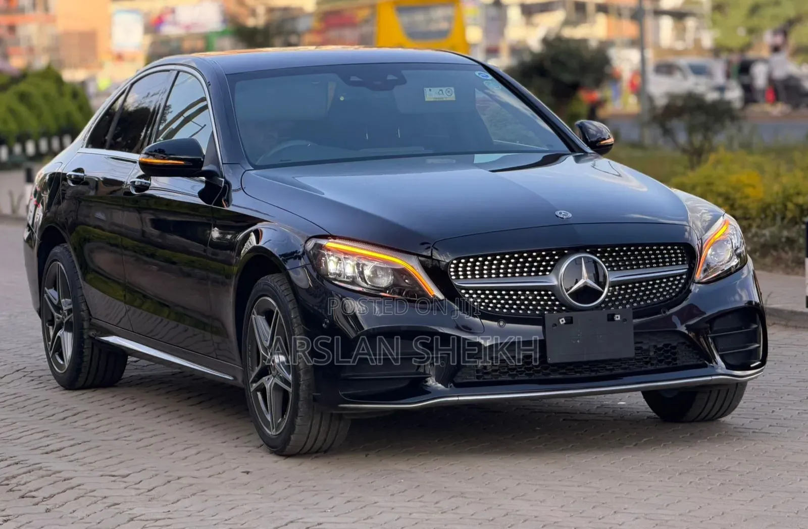 Mercedes-Benz C200 2019 Black
