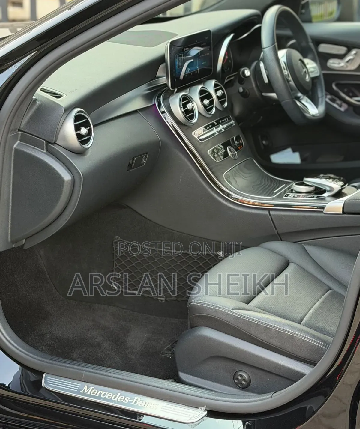 Mercedes-Benz C200 2019 Black